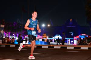 BIB: 4707
                            <button type="button" onclick="openModal(15050090)" class="btn btn-primary btn-sm float-right btn-popup" data-toggle="modal" data-target=".modal-high-quality">
                        <i class="fas fa-shopping-cart"></i> Add to Cart
                    </button>
                                            <button type="button" onclick="isThisMe(15050090, true)" class="btn btn-success btn-sm float-right btn-popup btn-isme hidden" data-toggle="tooltip" data-placement="bottom" title="นี่คือรูปของคุณใช่ไหม คลิกที่นี่เพื่อเอาเข้าอัลบั้ม">
                        <i class="fas fa-plus"></i> Add to album
                    </button>
                    <button type="button" onclick="isThisMe(15050090, false)" class="btn btn-warning btn-sm float-right btn-popup btn-isnotme hidden">
                        <i class="fas fa-ban"></i> Remove from album
                    </button>